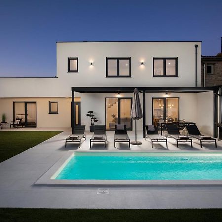 Villa Artis Póla Kültér fotó